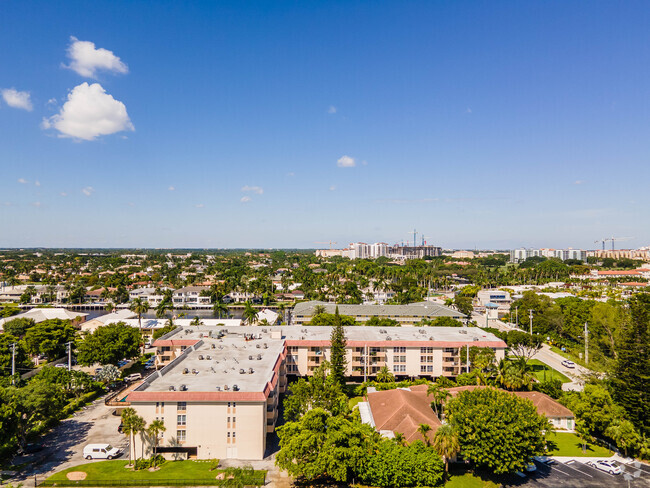 Building Photo - Boca View Condos