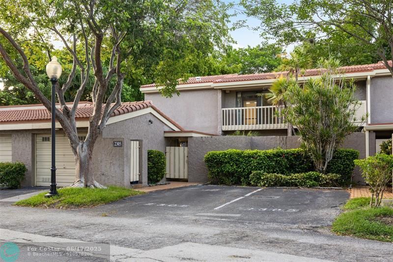 Foto principal - 2305 St Andrews Rd