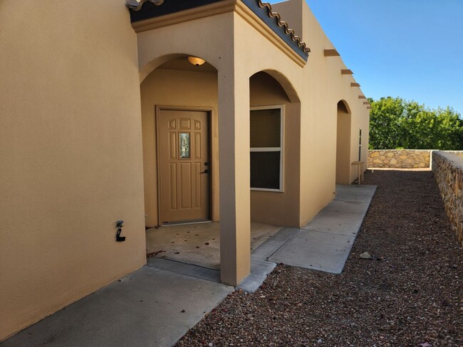 Foto del edificio - 1293 Mission Nuevo Dr