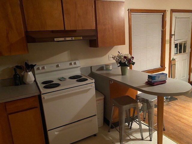 Kitchen - 111 Elm St