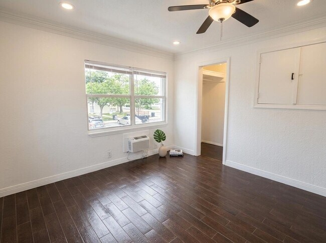 Foto del edificio - 825 Truman St