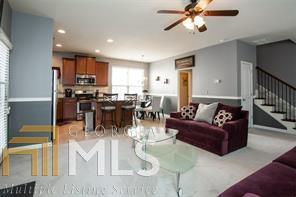 Building Photo - 2245 Capella Cir SW