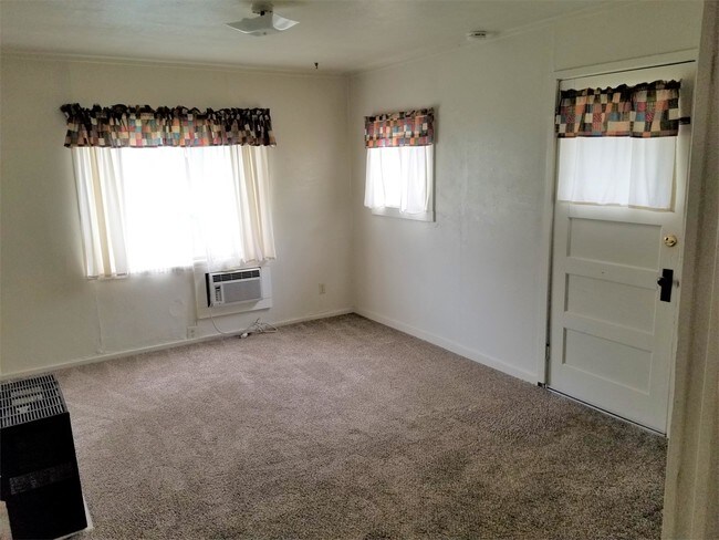 Foto del edificio - 650 Bird St