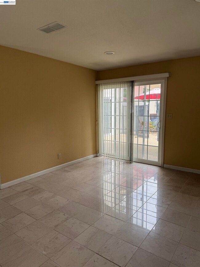 Foto del edificio - 3885 Aragon Ln