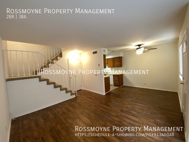 Building Photo - 2 Bedroom 2 1/4 Bath, Small Complex - Burbank