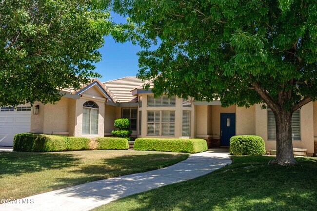 Building Photo - 43632 Colony Dr