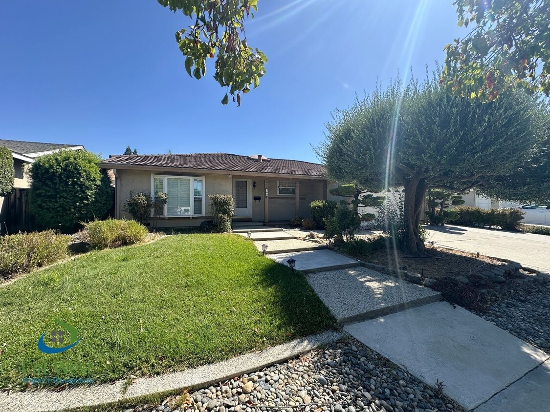 Primary Photo - $4795 - South San Jose 4Bd / 2 Ba Single F...