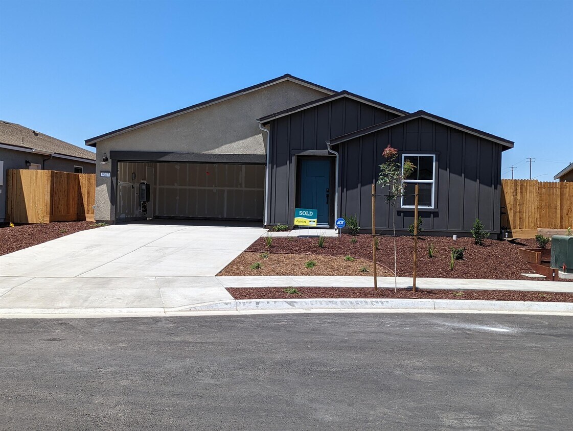 9707 Packwood Dr, Bakersfield, CA 93313 House for Rent in Bakersfield