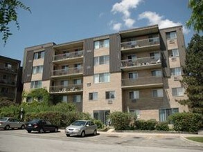 Building Photo - Tyandaga Terrace