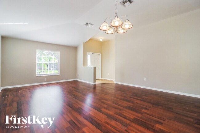 Building Photo - 31421 Glendalough Way