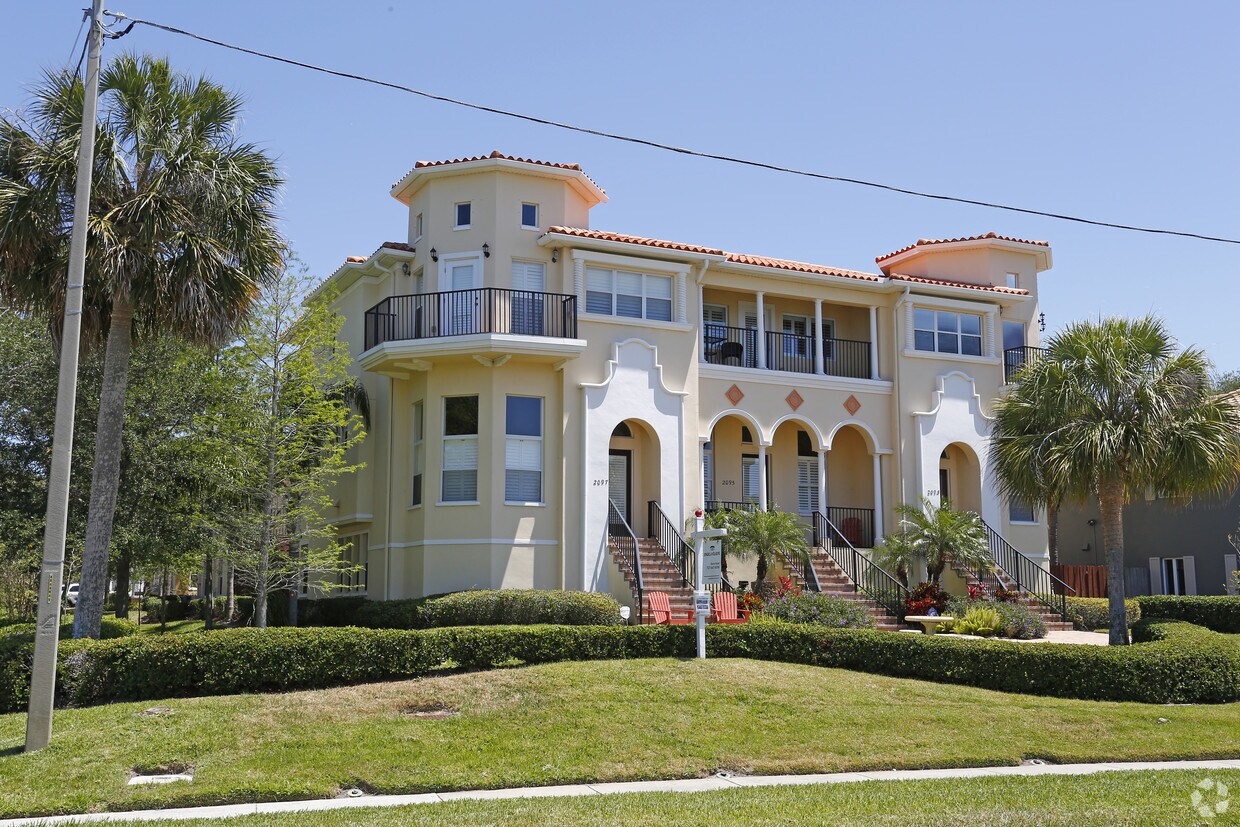 2097 Edgewater Dr, Clearwater, FL 33755 Apartments in Clearwater, FL