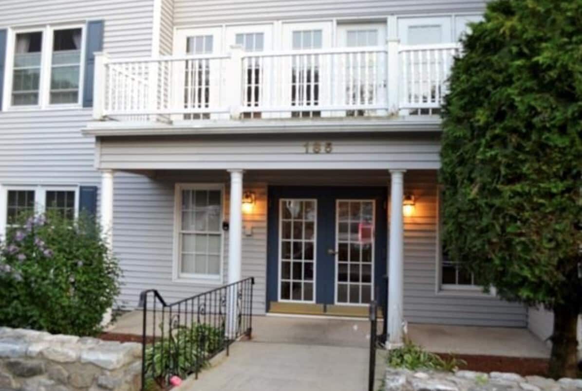 185 Eastern Ave Unit 302, Manchester, NH 03104 Condo for Rent in