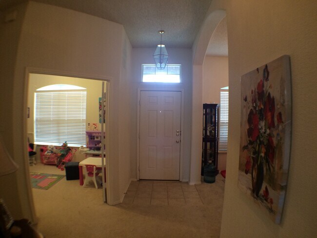 Building Photo - Must see 3/2 in Frisco ISD!