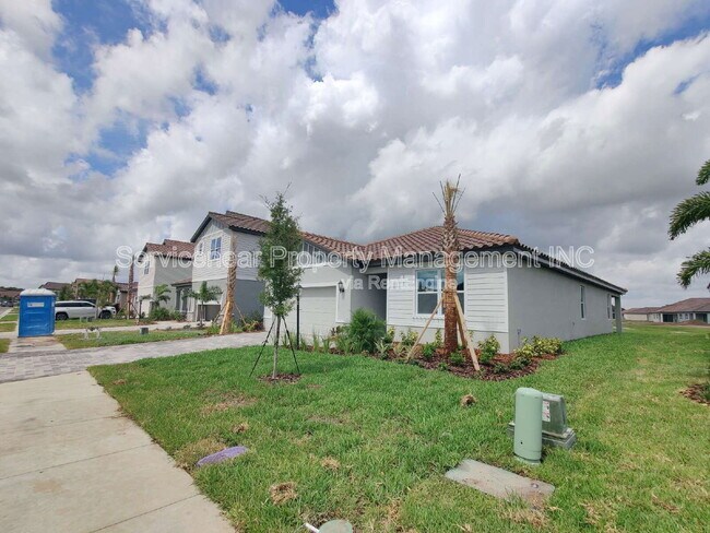 Building Photo - 3823 Savanna Palms Ct