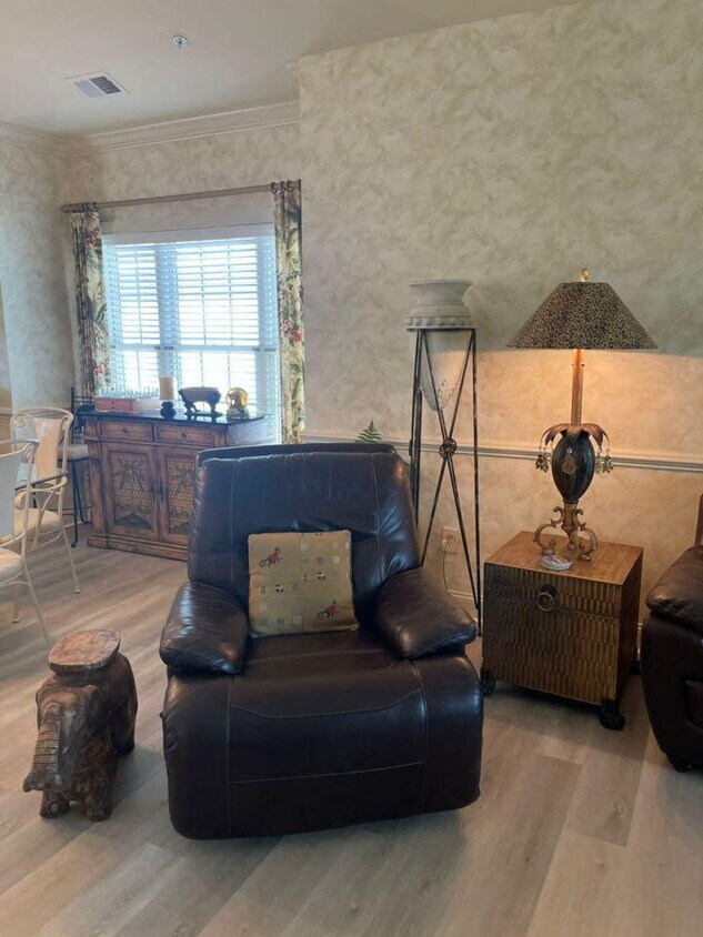 Foto principal - 4889 Magnolia Pointe Ln