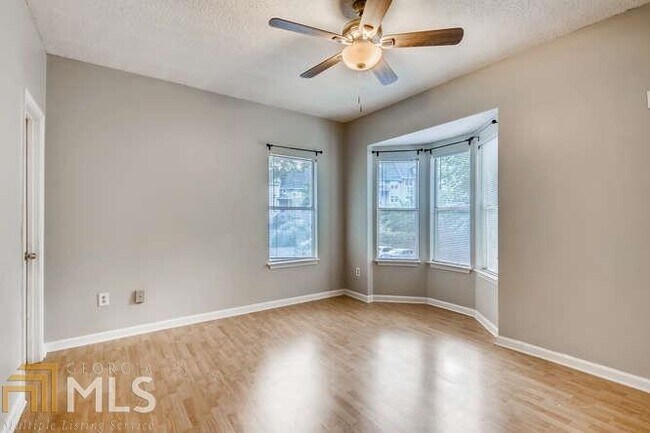 Foto del edificio - 802 Ivy Green Ln SE