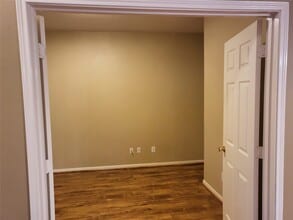 Building Photo - 5406 Meadow Canyon Dr