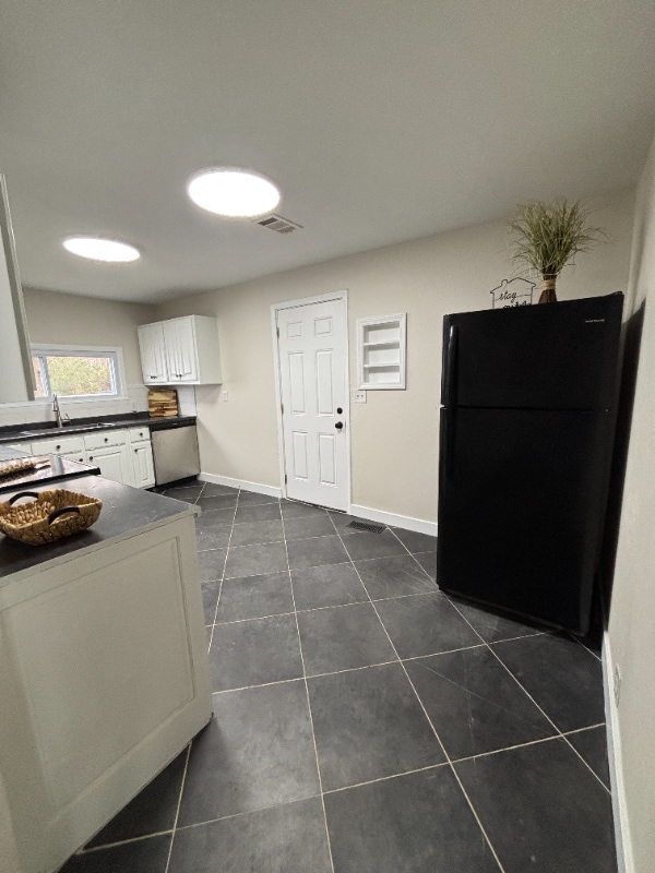 Building Photo - 1105-1107 Reynolds Rd