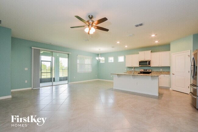 Foto del edificio - 5405 Sunshine Dr