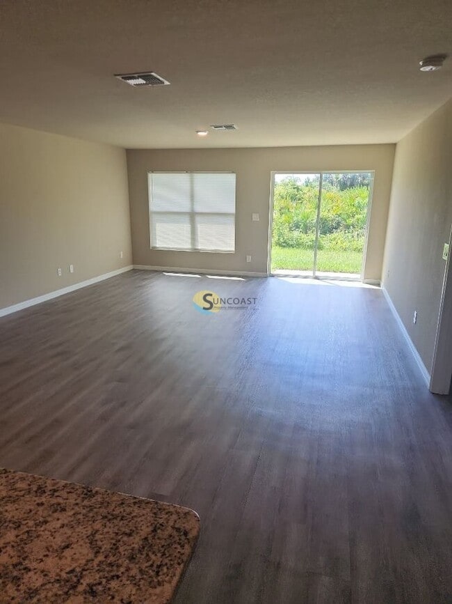 Building Photo - 6166 Allied Ct