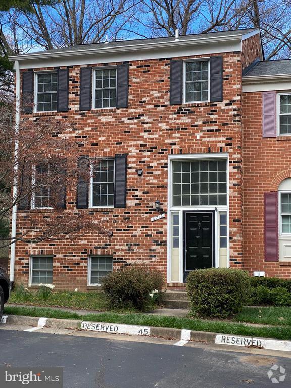 Deepwood Apartments under 2,500 Reston, VA 1 Rentals