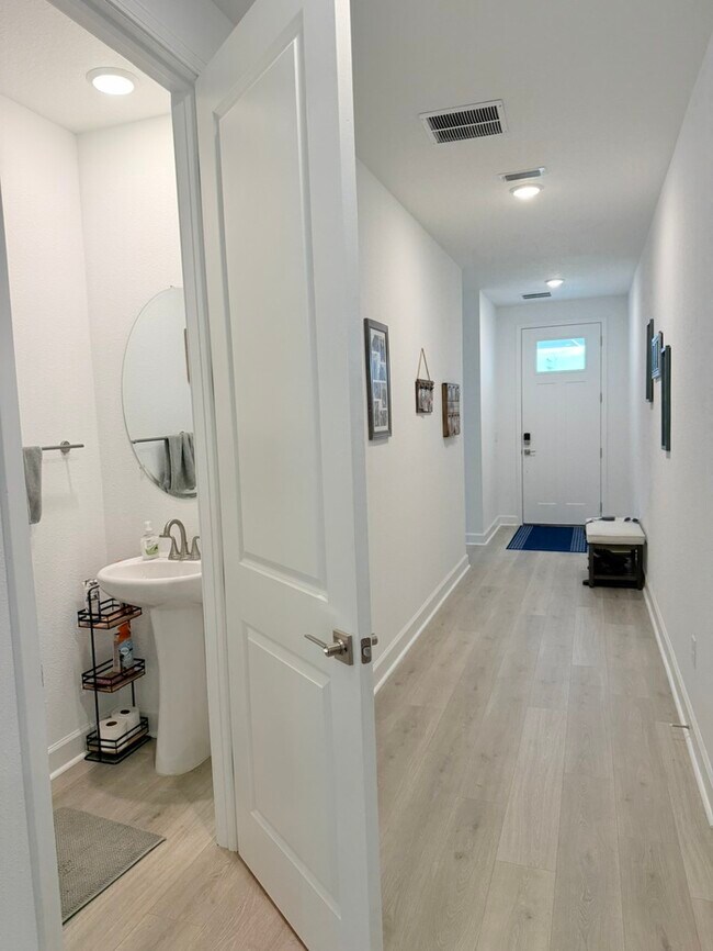 Foto del edificio - New Construction 5 Bedroom Home With In Law Suite In Fernandina Beach