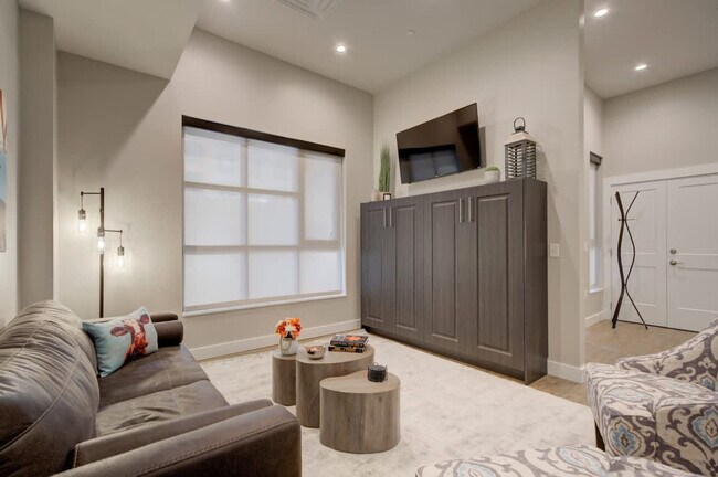 Foto del edificio - 110 W Beall St