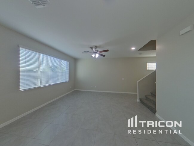 Foto del edificio - 4548 E Grandview St
