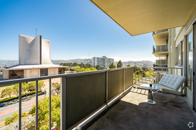 Balcony - 1333 Gough Apartments at Cathedral Hill