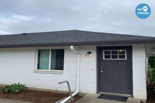 Foto del edificio - 616 NE Anderson St