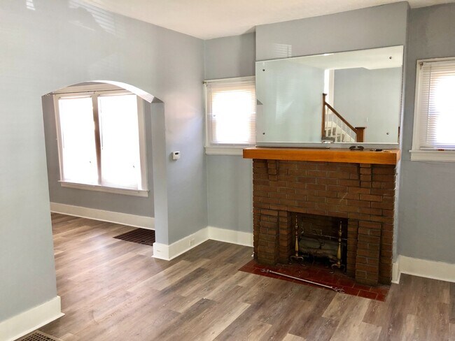 Foto del edificio - Beautiful 2 Bedroom/2 Bath South End Home ...