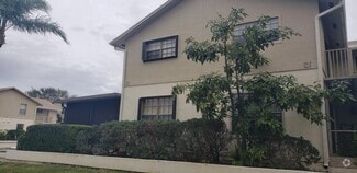 Building Photo - 7443 SE Concord Pl