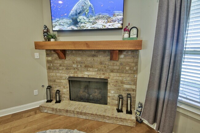 Foto del edificio - Luxurious 5 bedroom home in Atoka has it all!