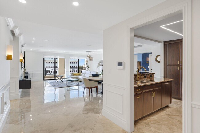 Foto del edificio - 200 E Palmetto Park Rd