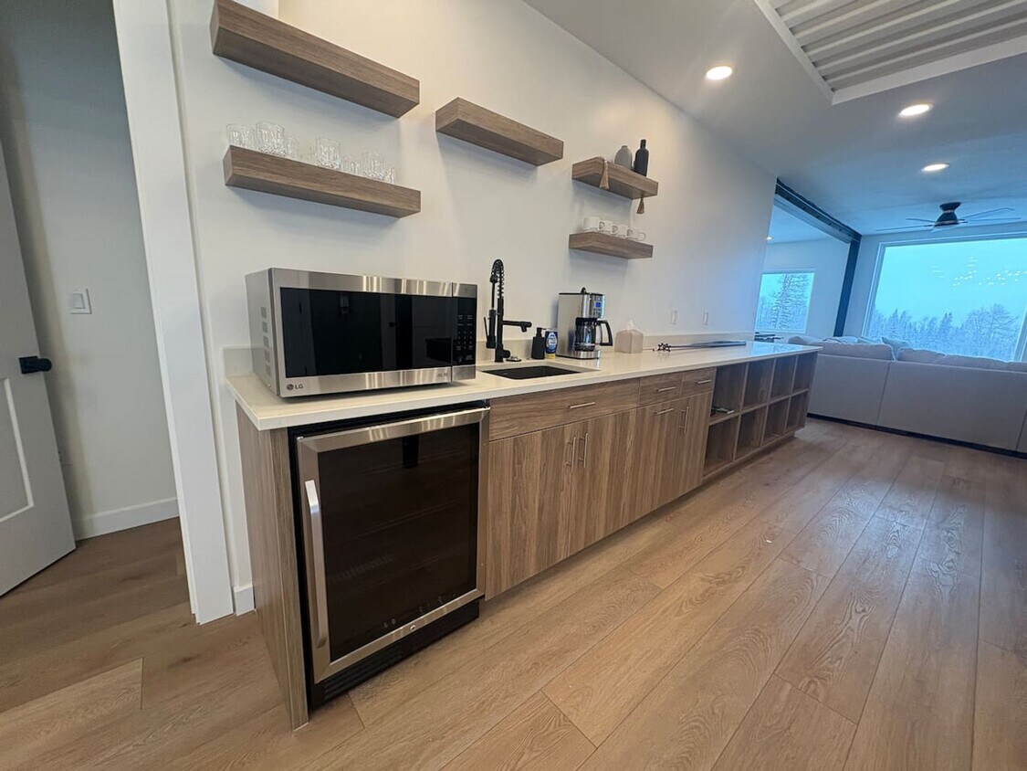 Foto principal - 220 Circle Dr