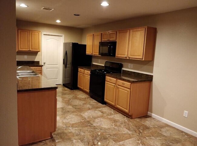 Building Photo - 18226 Foley Park Ct
