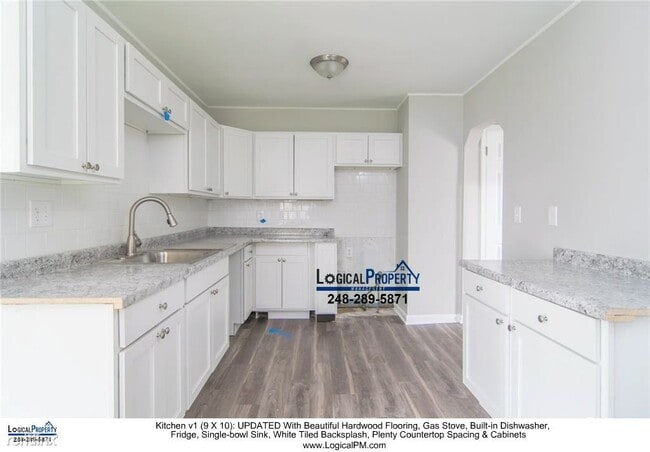 Building Photo - 4 br, 1 bath House - 81 N Marshall St