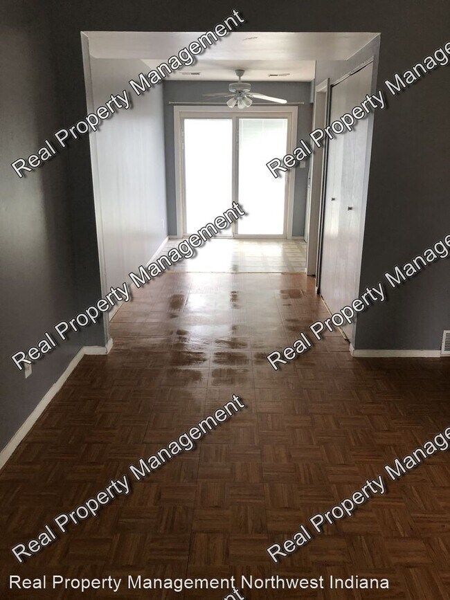 Foto del edificio - 2 br, 1.5 bath House - 2017 Yorktowne Drive