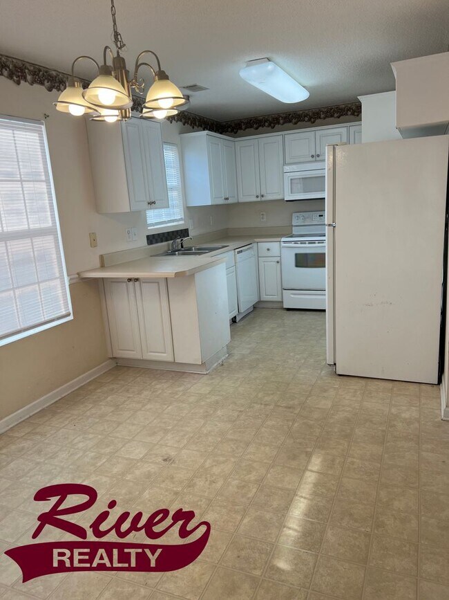 Foto del edificio - 4 Bed 2 Bath Home in Grovetown!