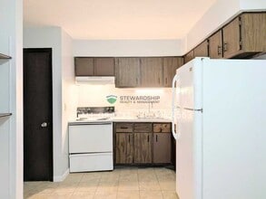 Building Photo - 311 Engadine Ct