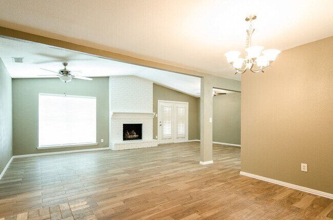 Building Photo - 2018 Sandy Trail