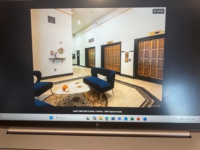 Building Photo - Spacious 1BR Condo in Denver with 2 full b...