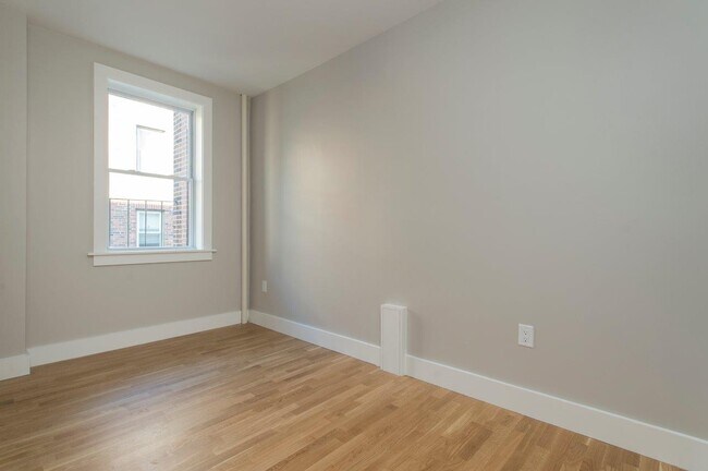 Foto del edificio - 135 Highland Ave