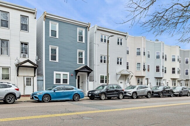 Foto del edificio - 283 Chelsea St