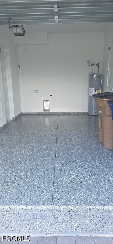 Foto del edificio - 322-324 Poplar St