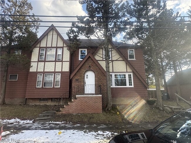 Foto del edificio - 4058 Ardmore Rd