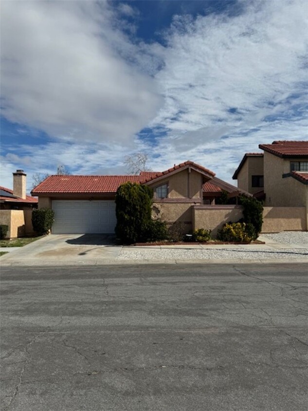 Building Photo - 12235 Merrod Way