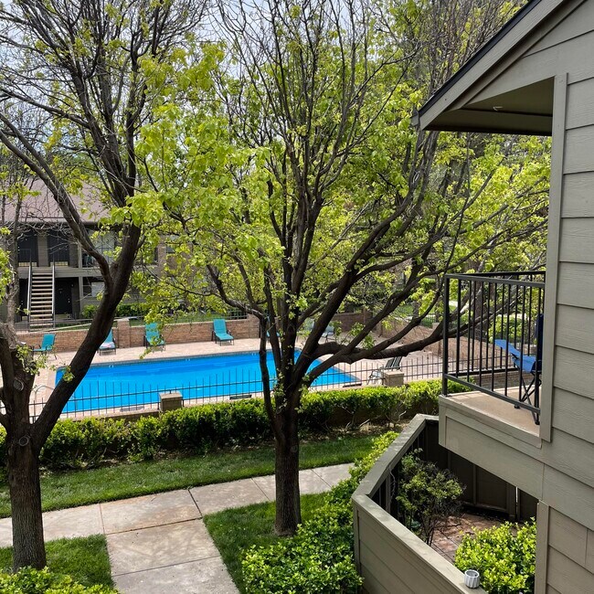 The Fountains Apartments 5001 Chicago Ave Lubbock, TX Apartments