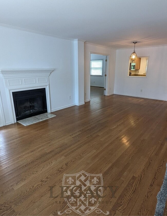 Photo - 1101C Biltmore Dr House