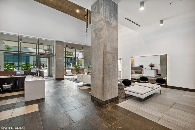 Foto del edificio - 611 S Wells St